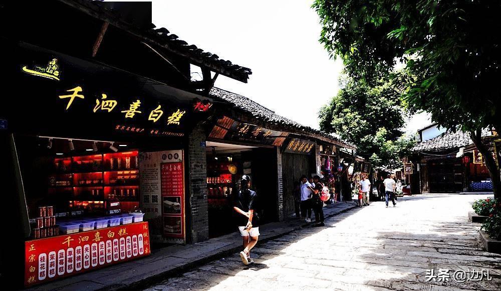 聪明机智问答网页-一个人从小就有变成女生的想法,是心里问题,还是生理问题?的终极解答站点